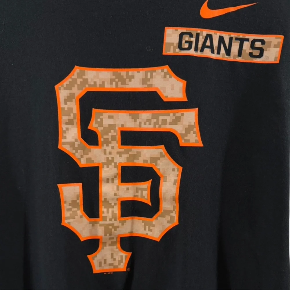 Nike MLB San Francisco Giants Military Camo Design T-Shirt Size Men’s Large